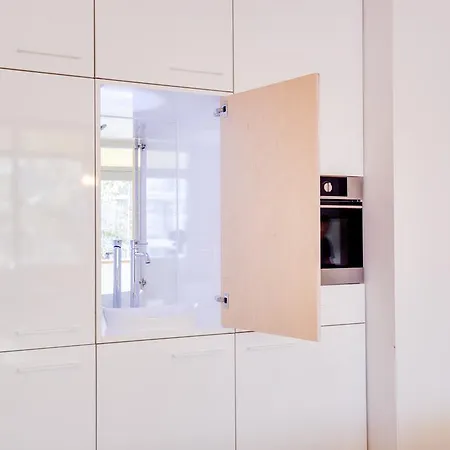 Short Group Houthavens Serviced * Άμστερνταμ